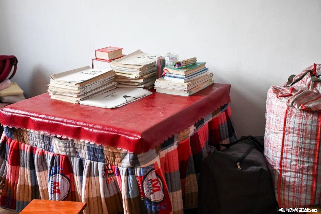 全网追的“扁担女孩”,找了一份暑假工,时薪12元 - 宁德生活资讯 - 宁德28生活网 nd.28life.com